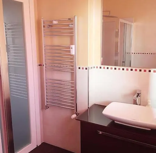 Ema & Grace Apartman *